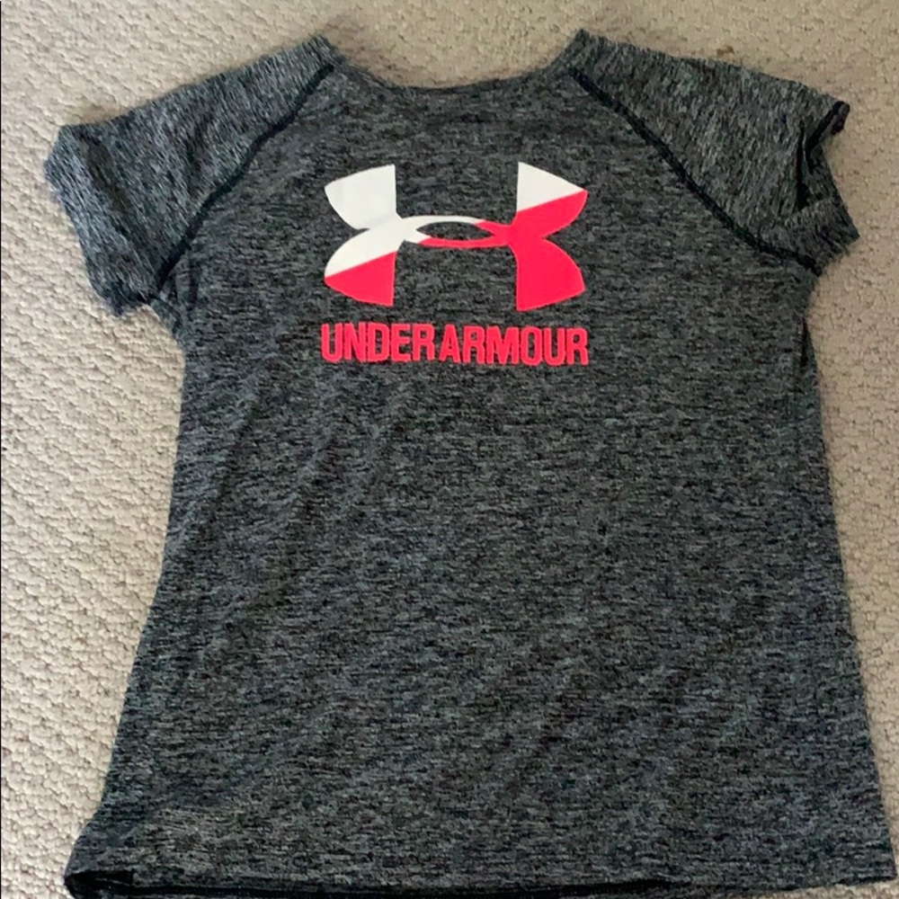Under armor shirt